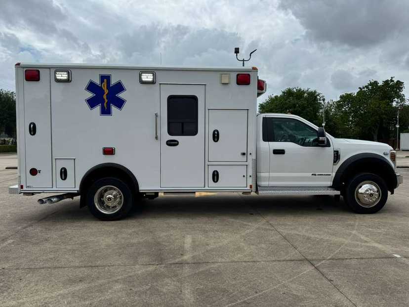 2018 Wheeled Coach Ford Type I Ambulance — photo 6