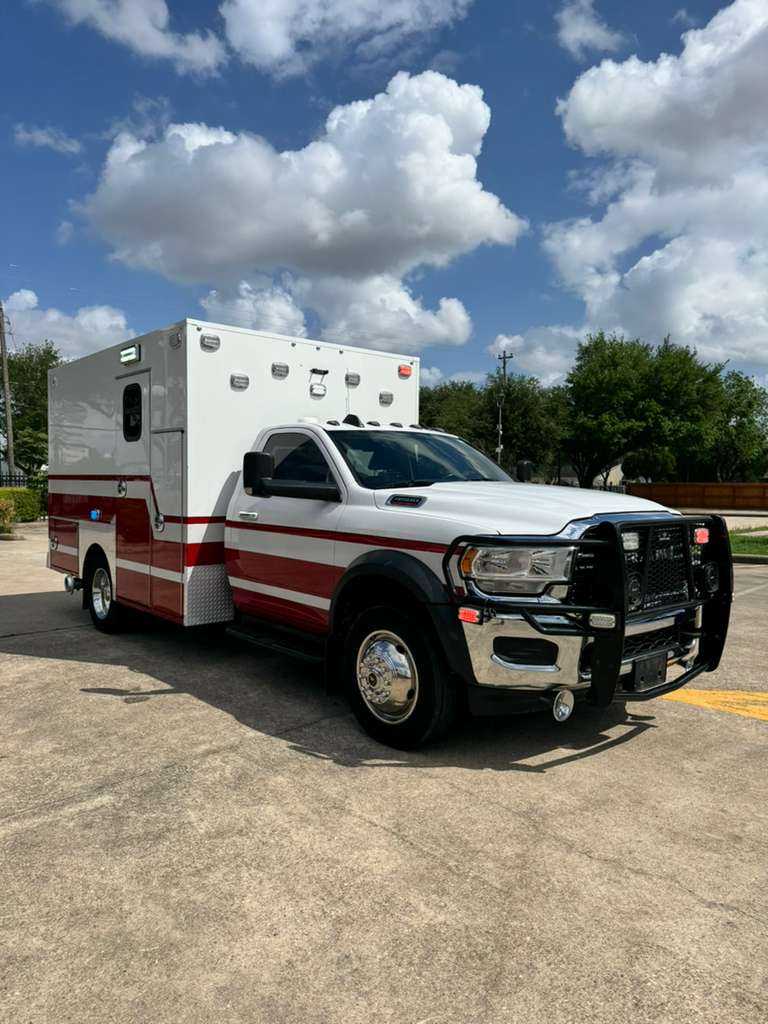 2019 Frazer Dodge Type I Ambulance — photo 7