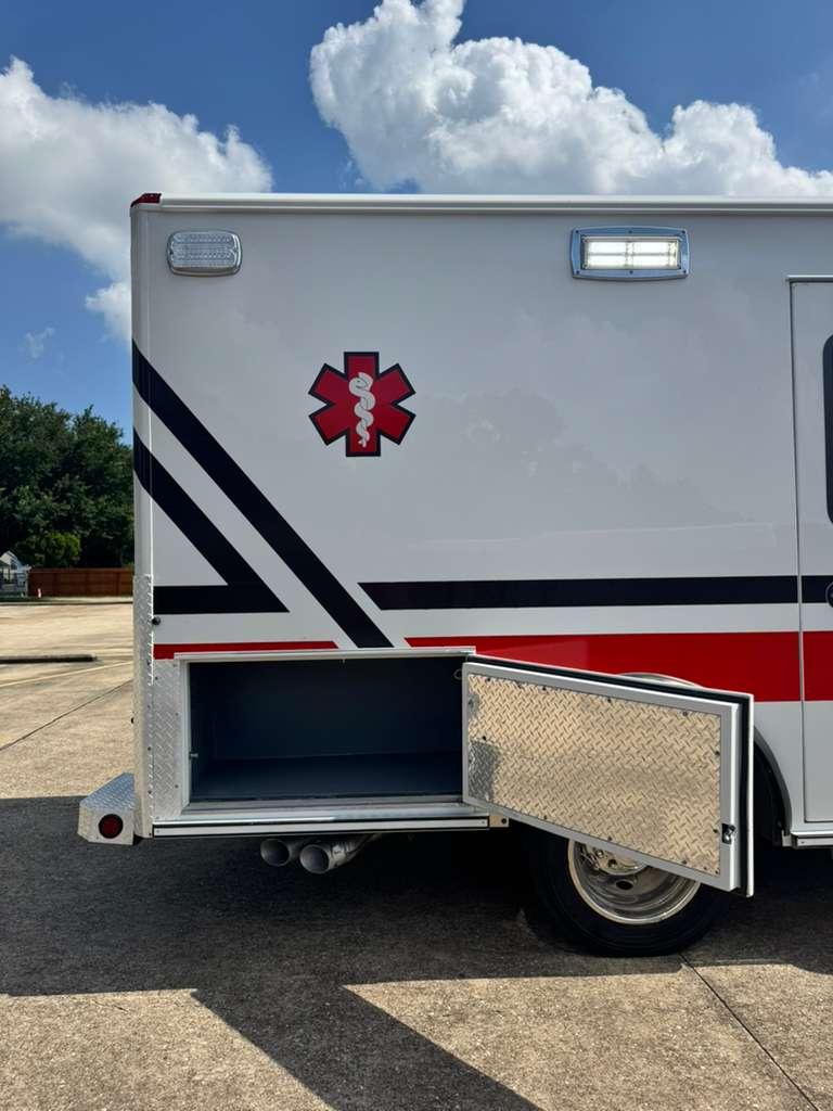 2019 Wheeled Coach Ford Type I Ambulance - image 21