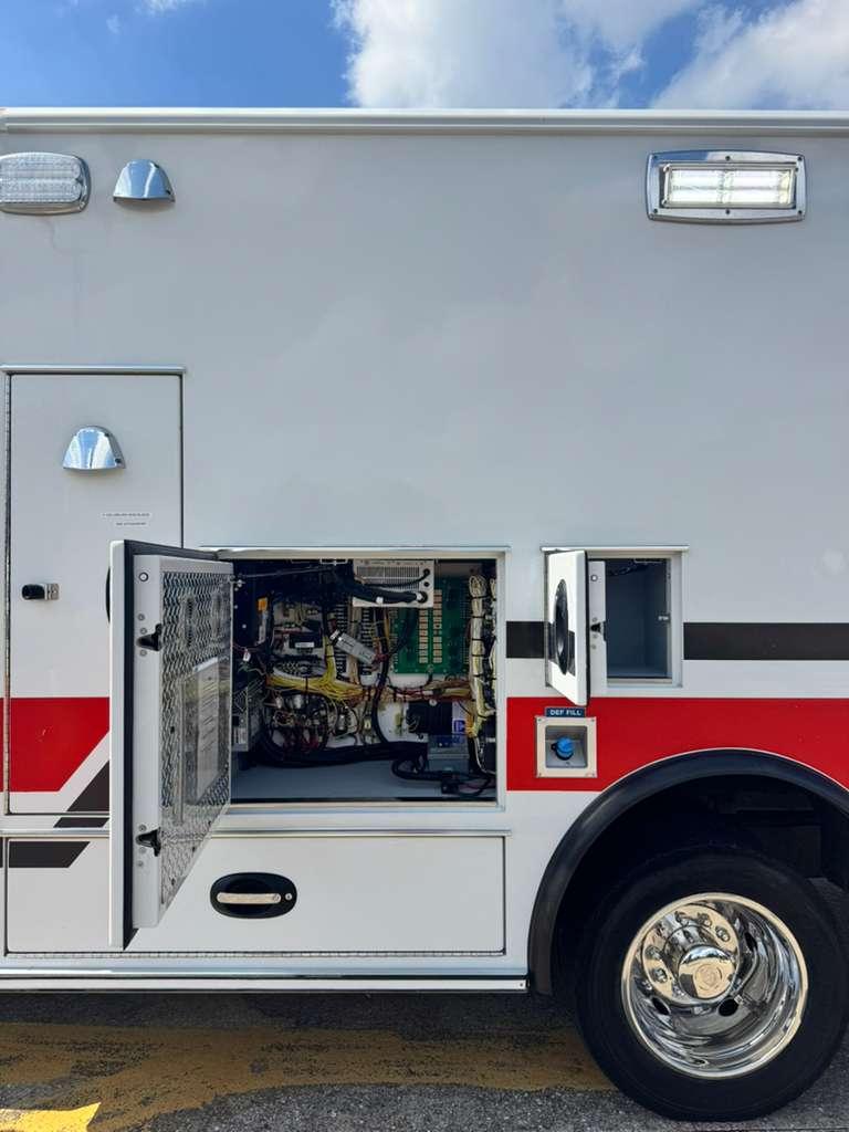 2019 Wheeled Coach Ford Type I Ambulance - image 18