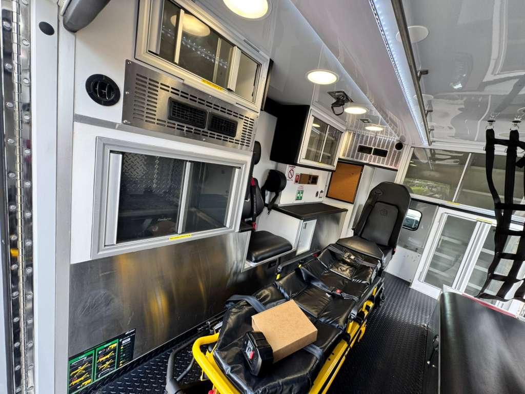 2019 Wheeled Coach Ford Type I Ambulance - image 27