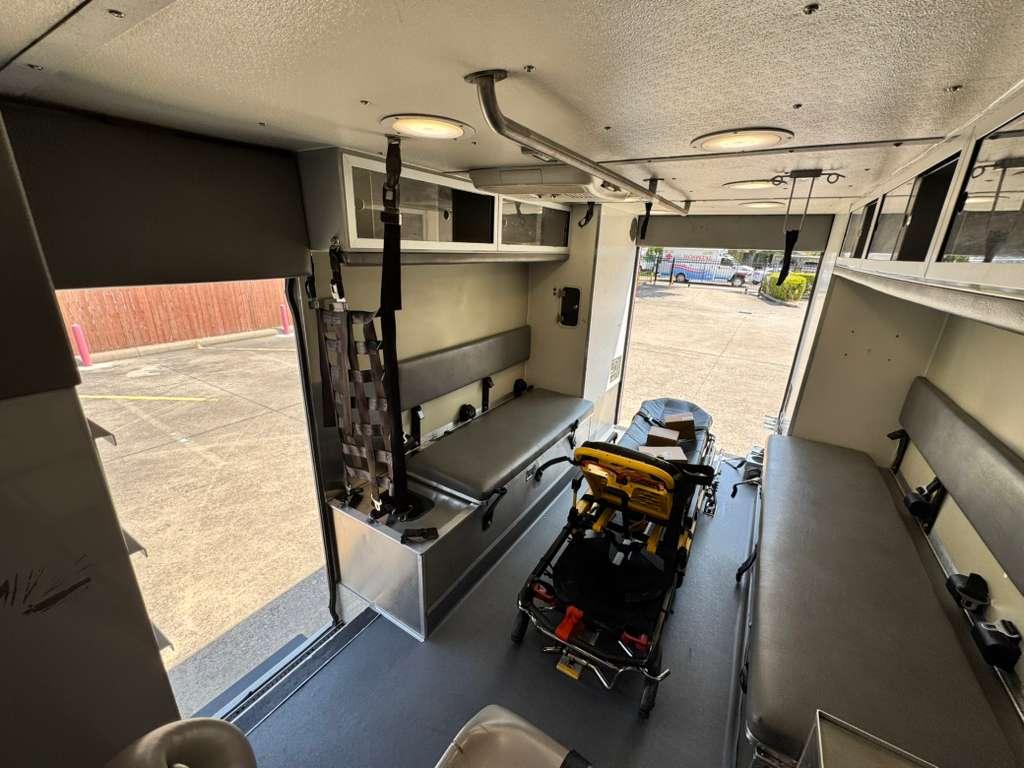 2019 Braun Ford Type I Ambulance - image 20