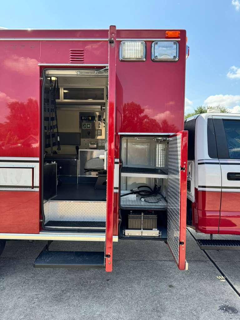 2019 Braun Ford Type I Ambulance - image 23
