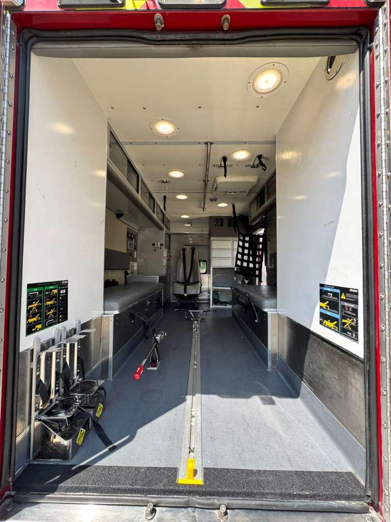 2019 Braun Ford Type I Ambulance - image 22