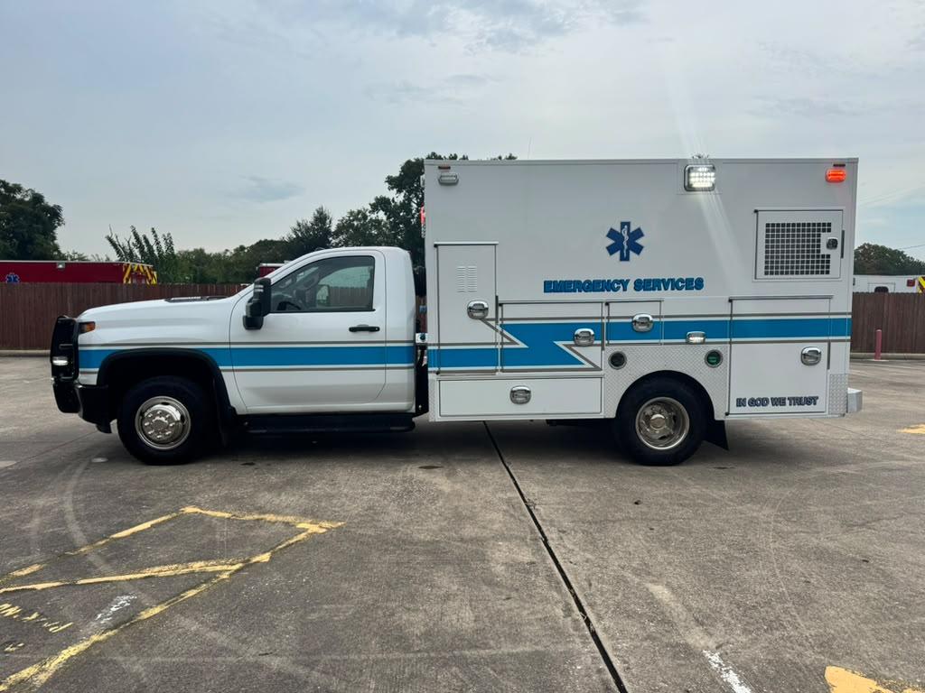 2022 Frazer Chevrolet 4x4 Type I Ambulance - image 4