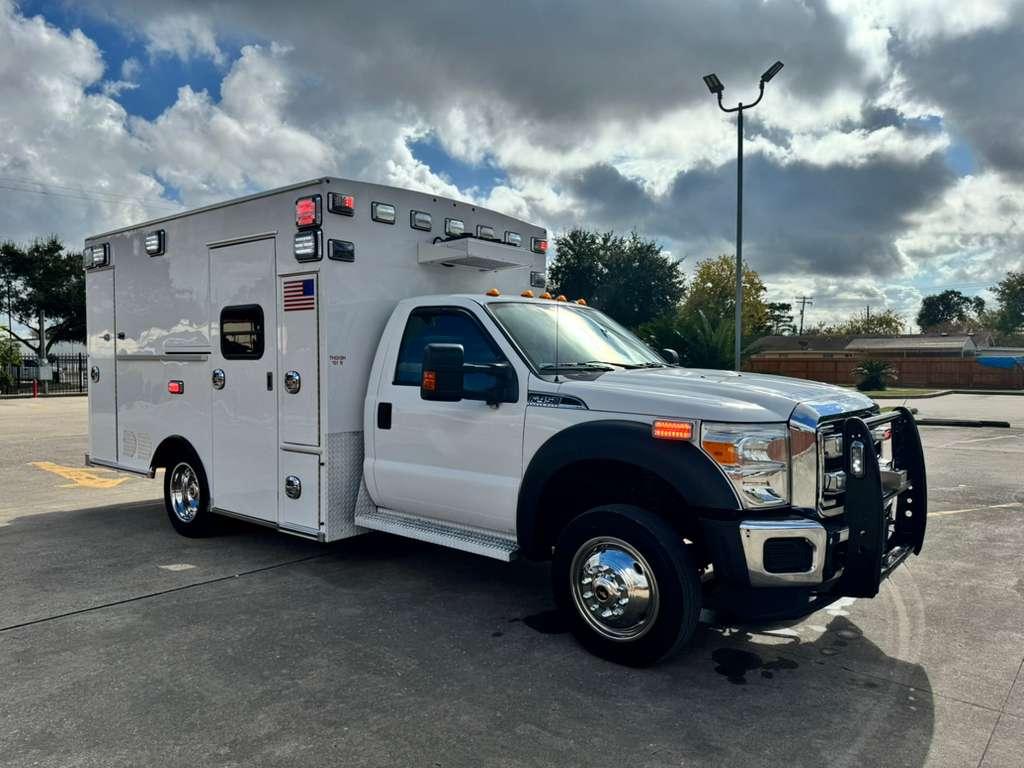 2016 Braun Ford Type I Ambulance - image 7