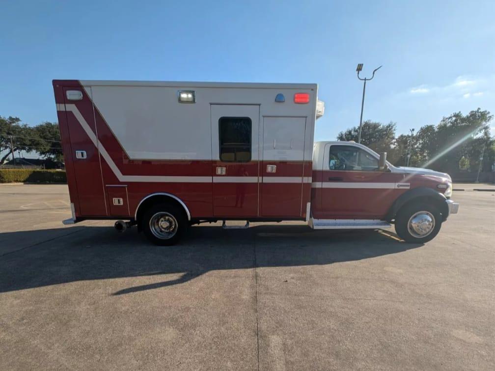 2013 Road Rescue Dodge Type I Ambulance - image 4