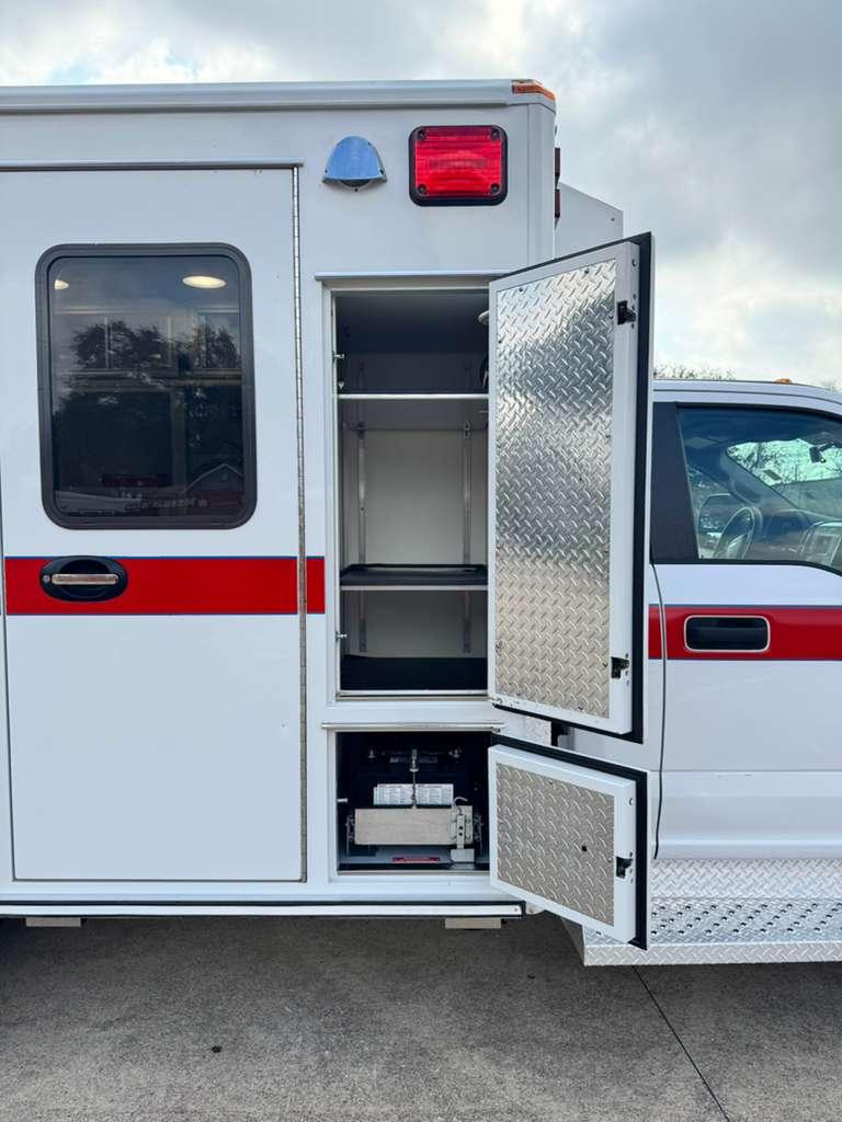 2019 Ford Type I Ambulance - image 17