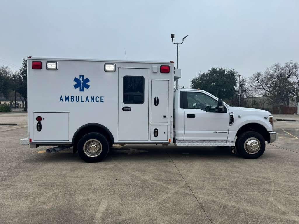 2019 Ford Type I Ambulance - image 3