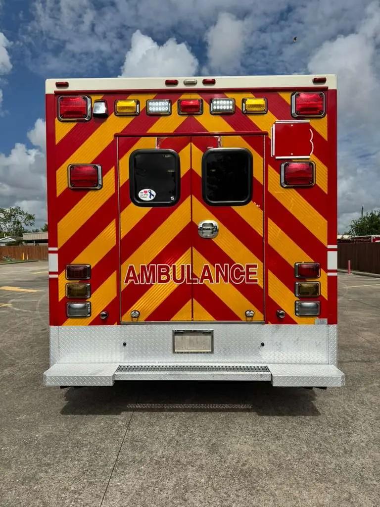 2013 Ford Type I Ambulance - image 8