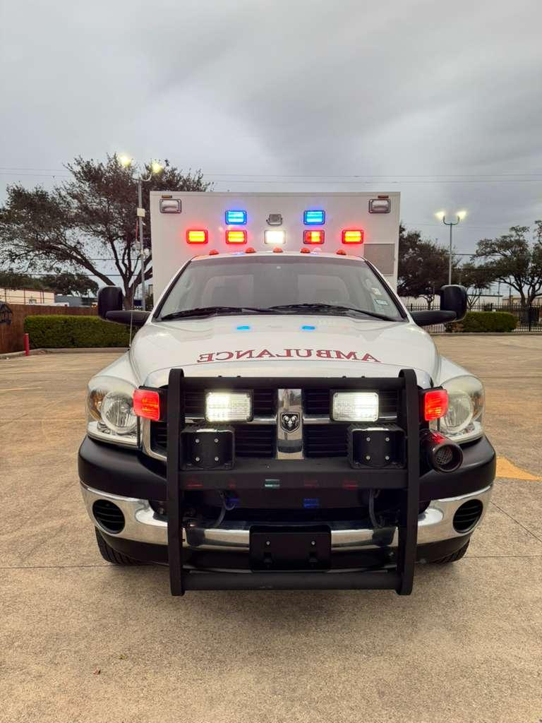 2010 Frazer Ram Type I Ambulance - image 8
