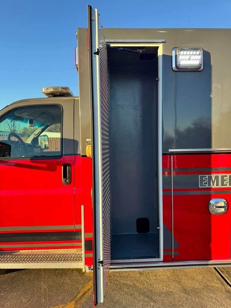 2012 Braun Chevrolet Type III Ambulance - image 18