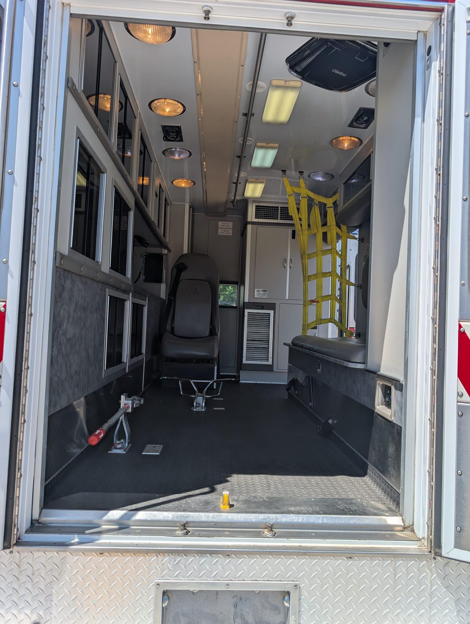 2009 Wheeled Coach Chevrolet Type I Ambulance - image 25