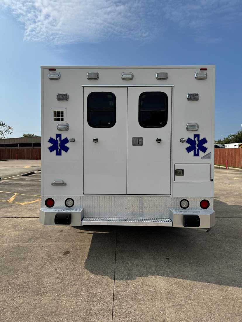2011 Frazer Chevrolet Type I Ambulance — photo 3