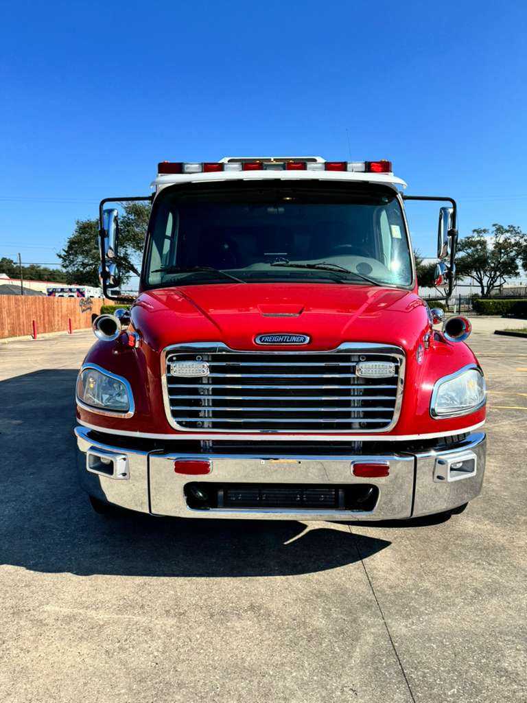 2016 Braun Freightliner Type I Ambulance — photo 8