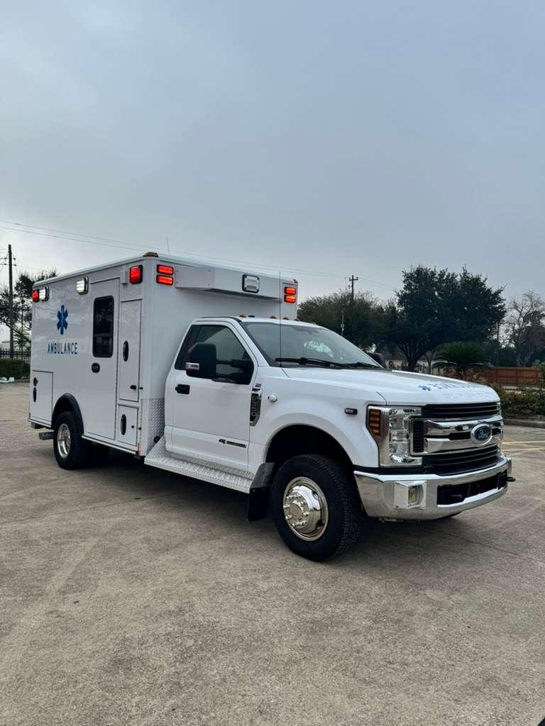 2019 Ford Type I Ambulance - image 2