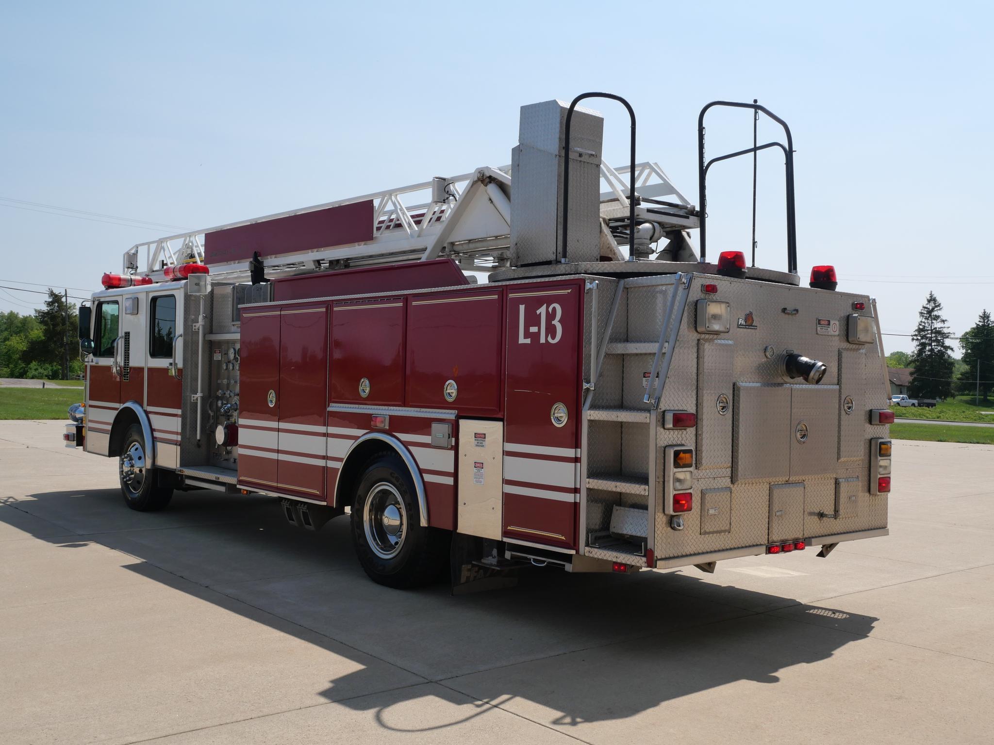 1997 Ferrara 60' Quint - image 3