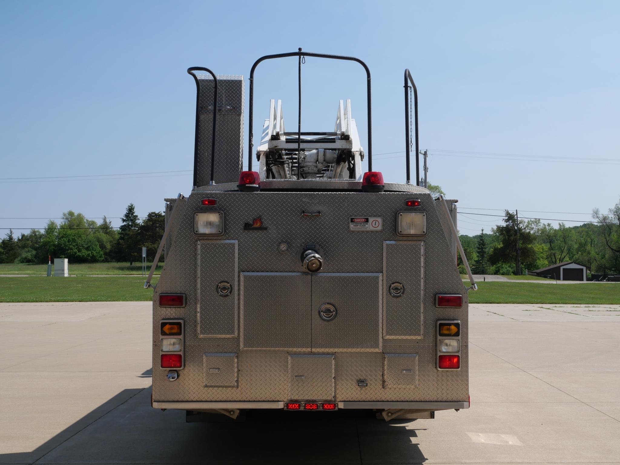 1997 Ferrara 60' Quint - image 4