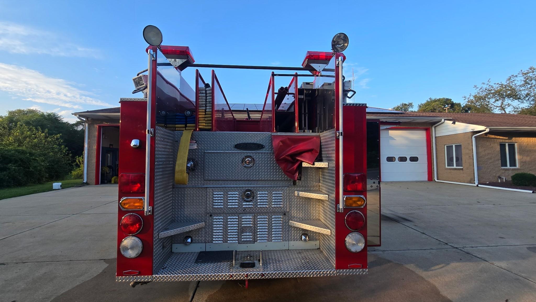 1994 5 Alarm Pierce Pumper - image 6