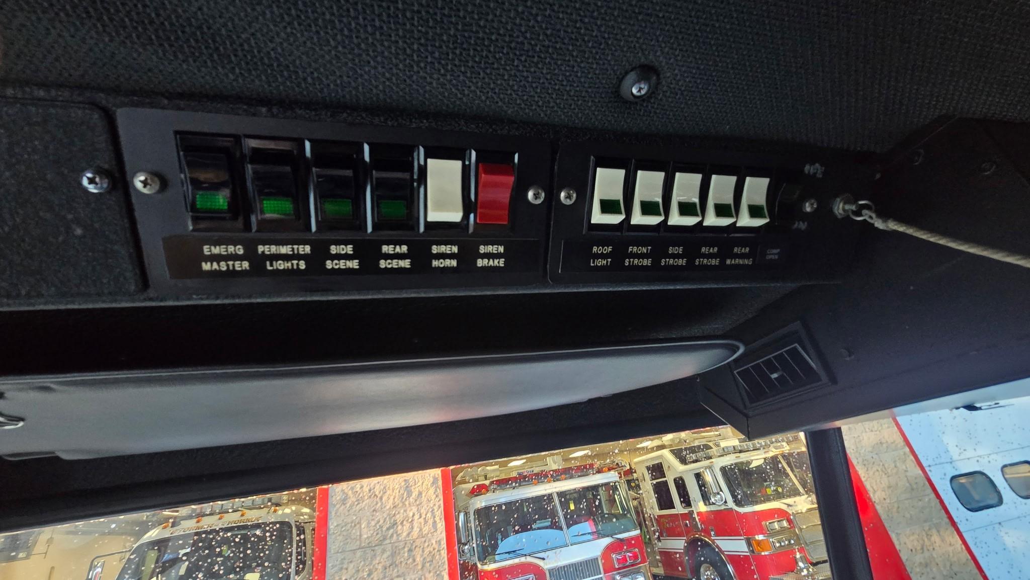 1994 5 Alarm Pierce Pumper - image 37