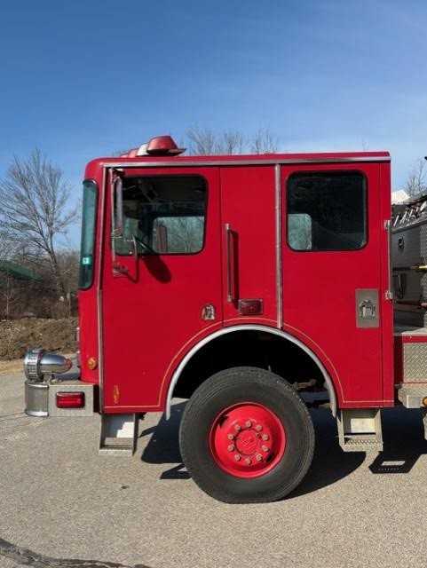 1996 HME 4x4 Pumper — photo 7