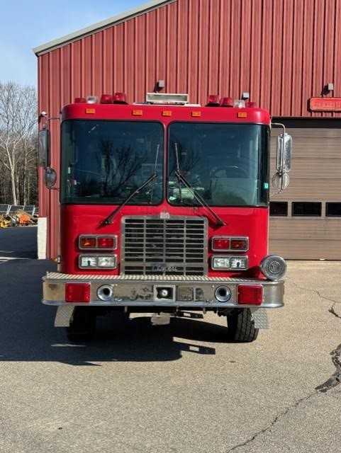 1996 HME 4x4 Pumper — photo 3
