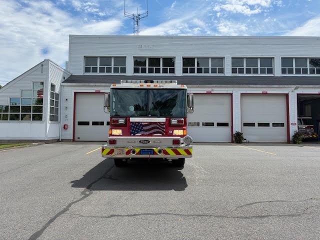 2003 Pierce Heavy Rescue - image 2