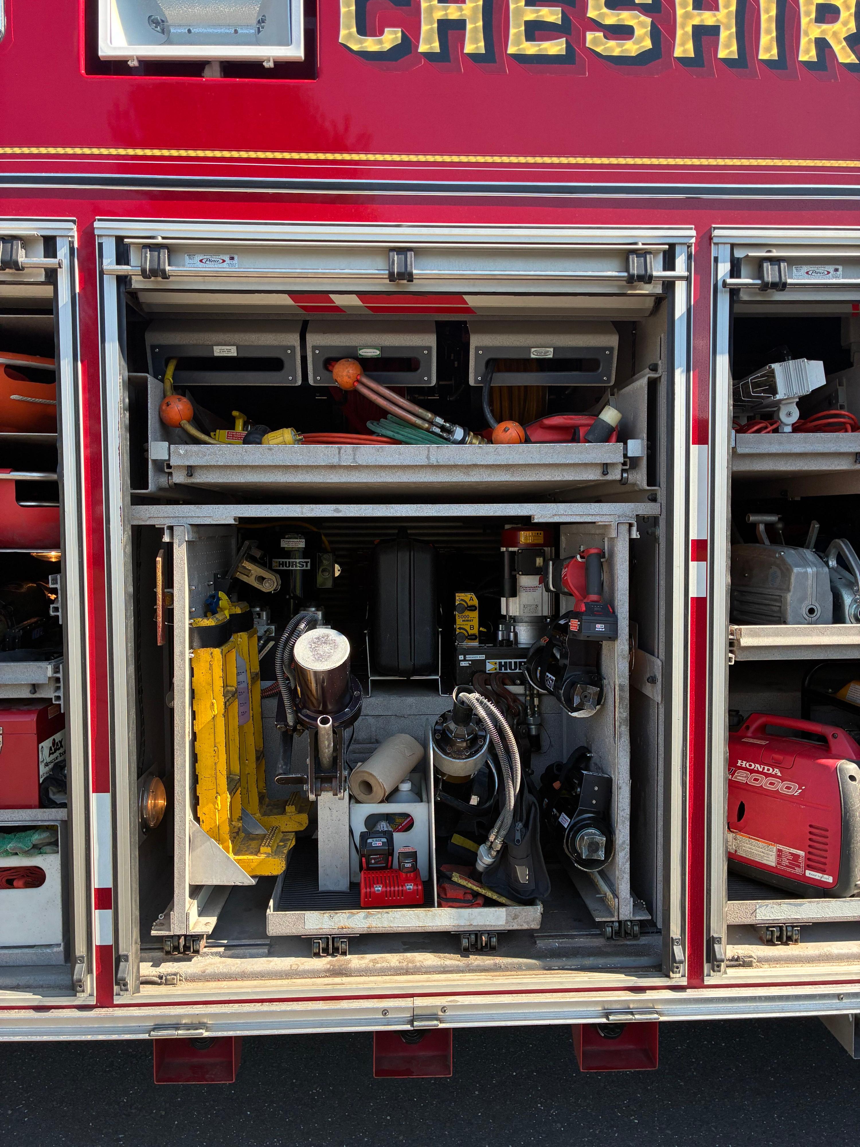 2003 Pierce Heavy Rescue - image 7