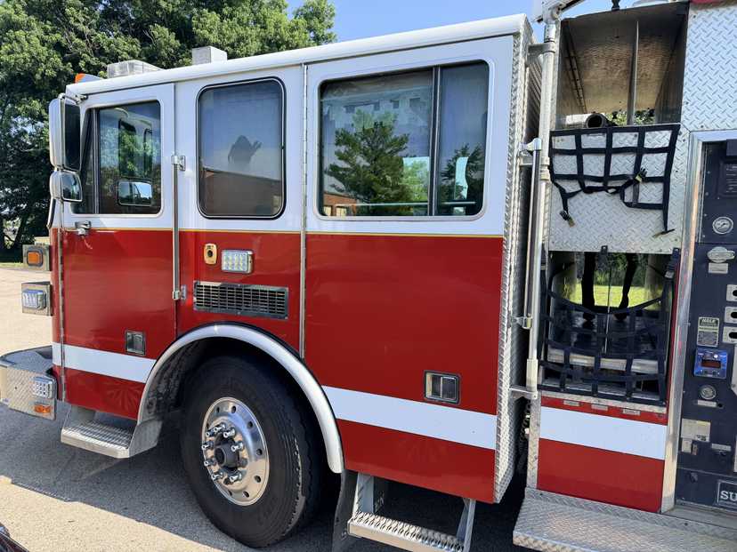 2002 Sutphen Pumper — photo 6