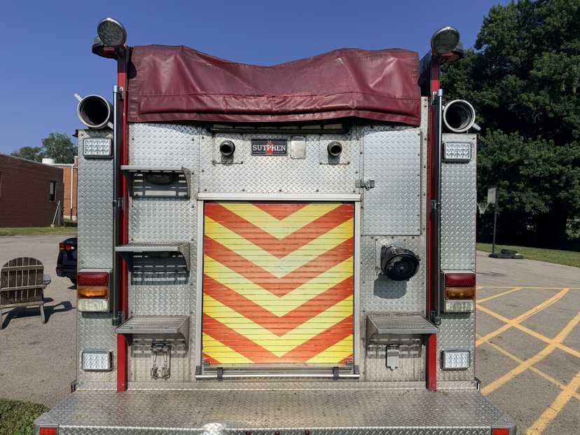 2002 Sutphen Pumper — photo 7