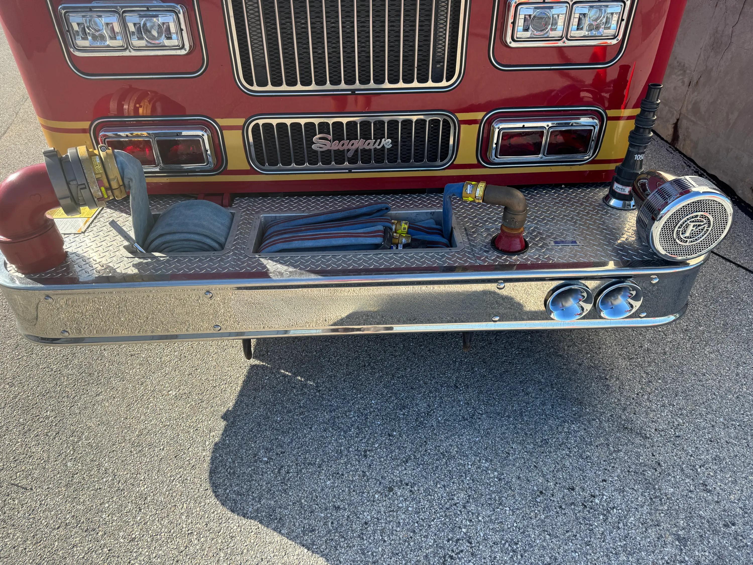 1998 Seagrave Marauder Pumper Tanker - image 3