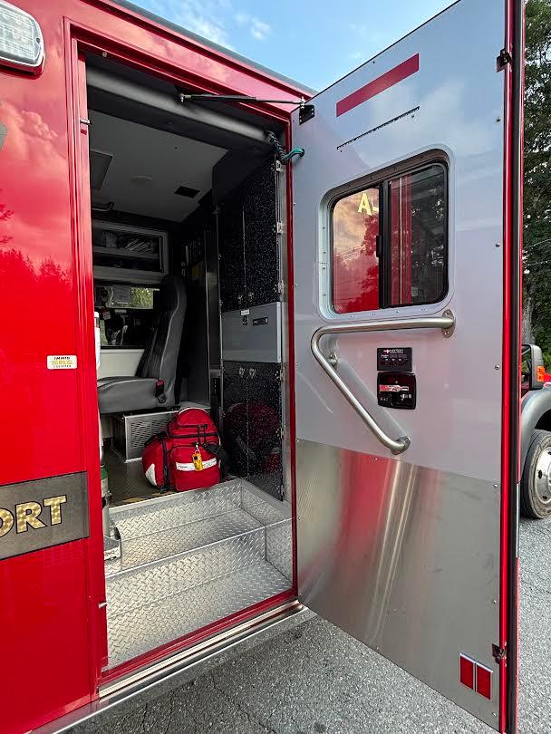 2015 Horton Ford 4x4 Type I Ambulance - image 10