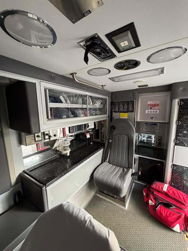 2015 Horton Ford 4x4 Type I Ambulance - image 17