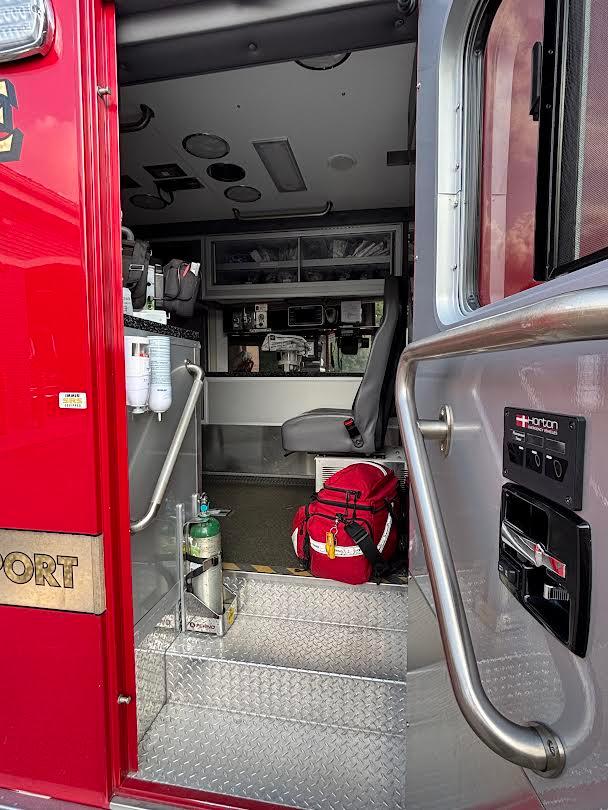 2015 Horton Ford 4x4 Type I Ambulance - image 11