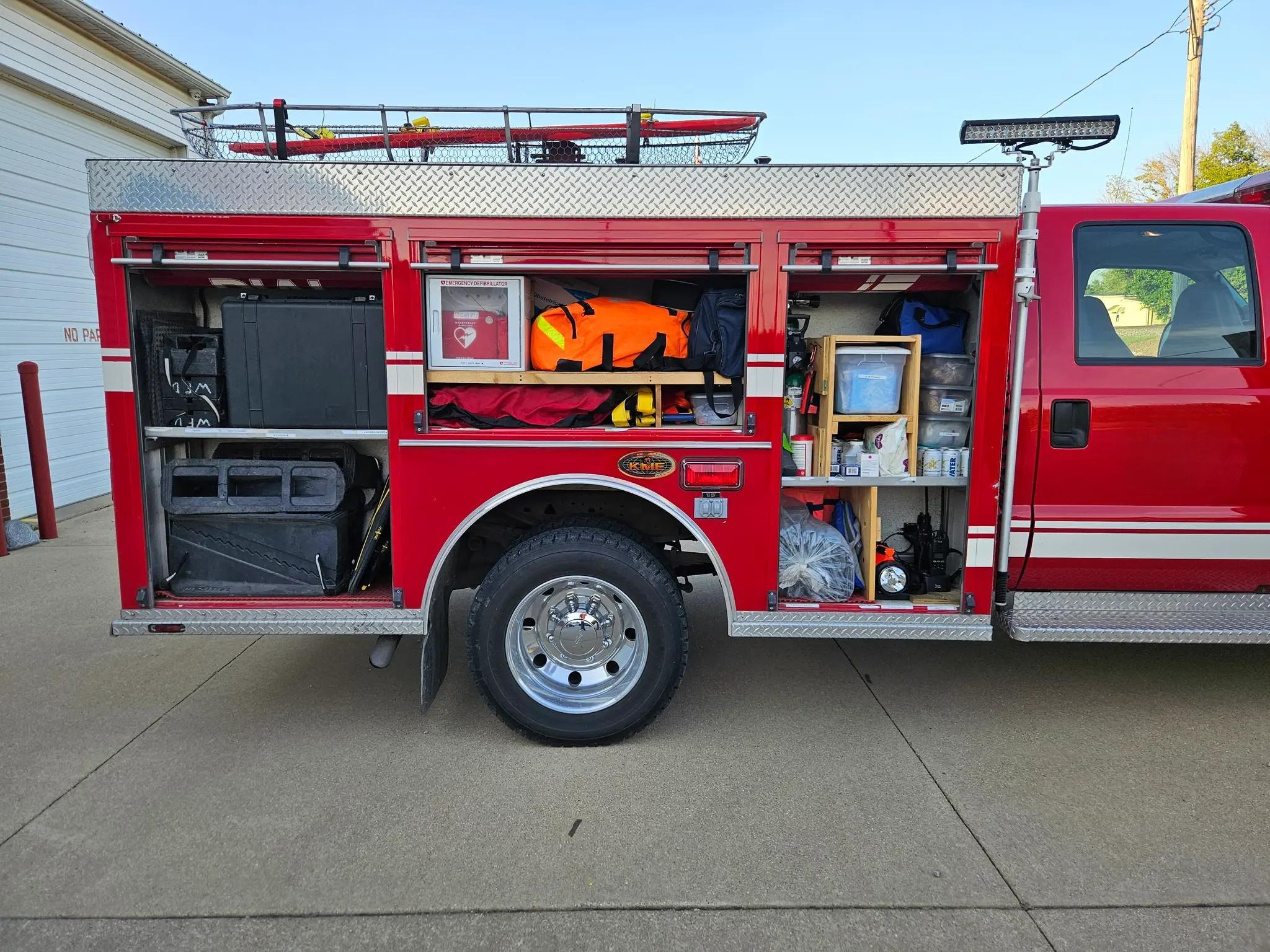 2004 F-550 Brush/Rescue 300/300/20, 4x4 - image 5