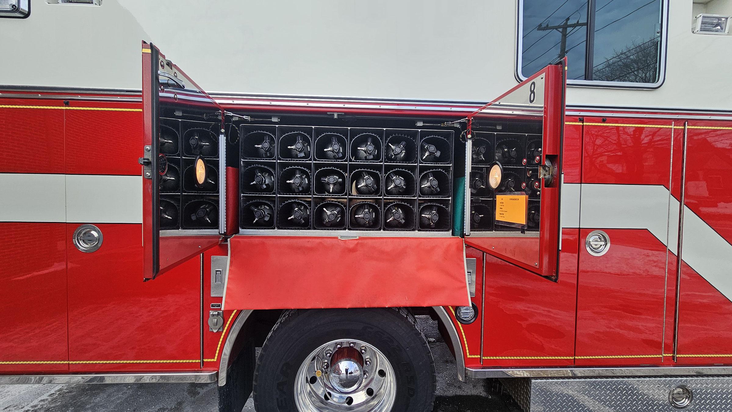 1992 Pierce Lance Walk-In Heavy Rescue - image 28