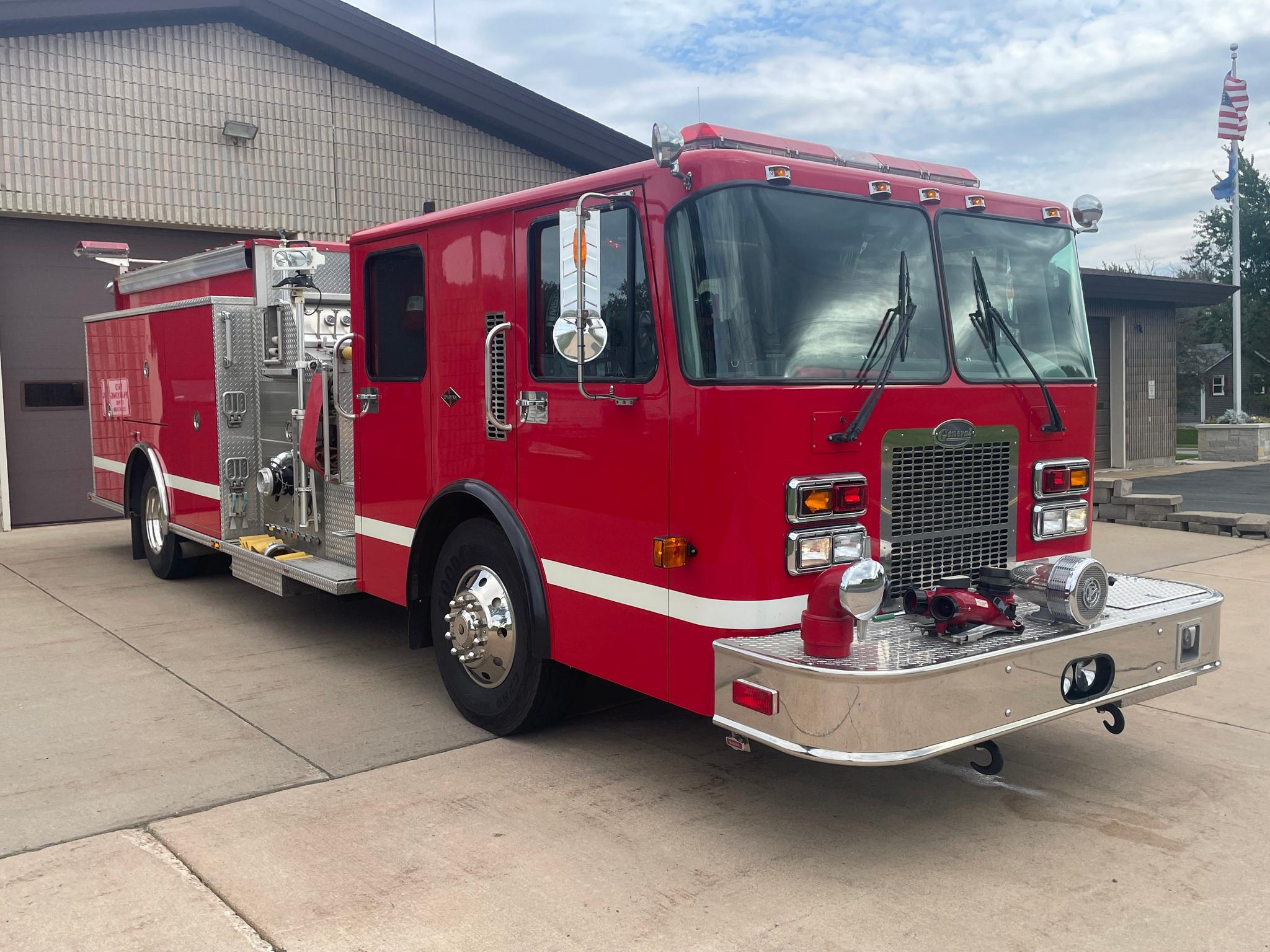 1998 General Safety Spartan Pumper - image 2