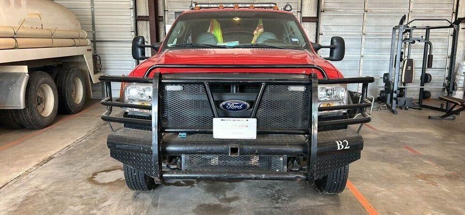 2006 F-550 4X4 XL Super Duty Brush Truck - image 2