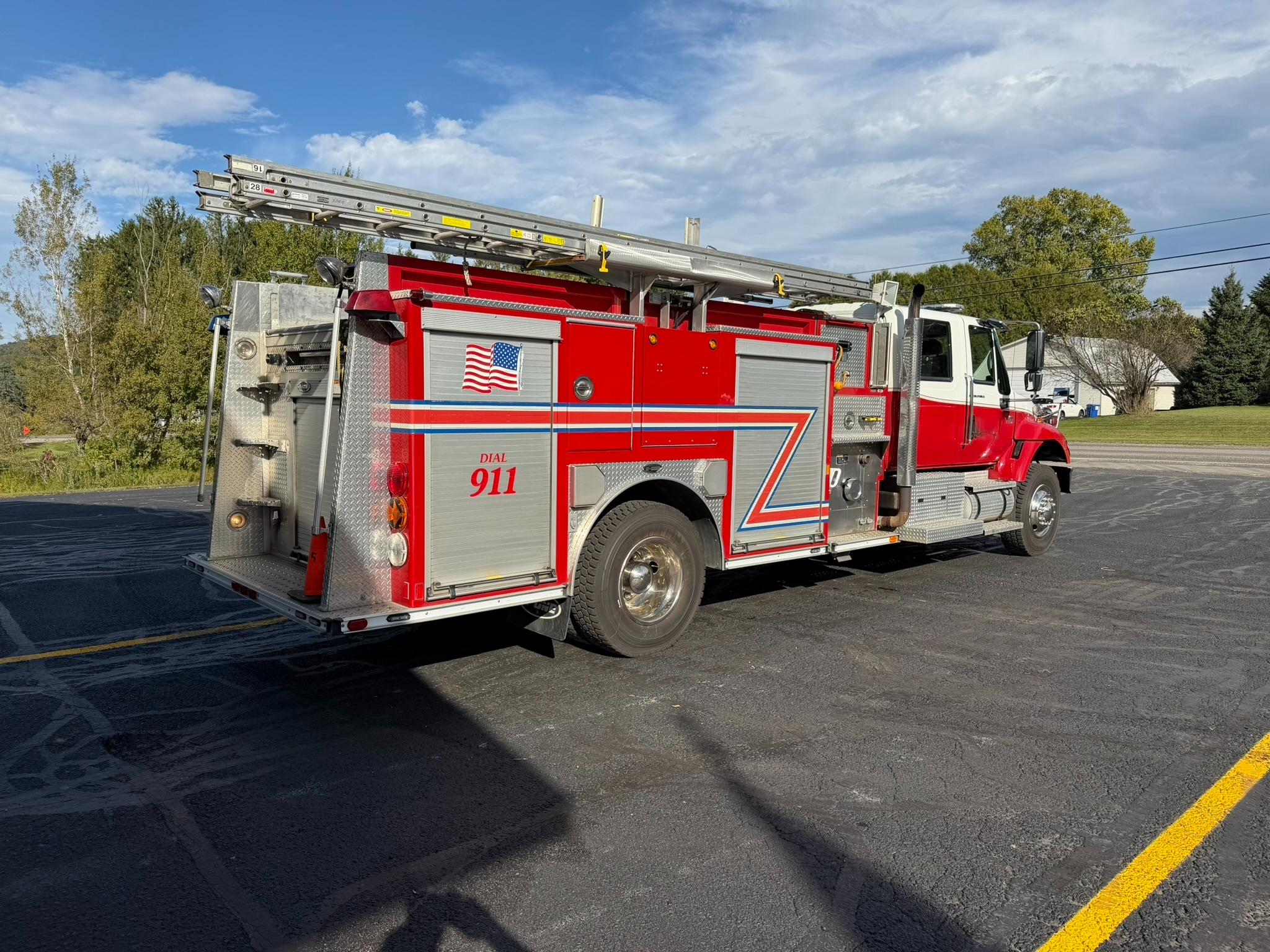 2002 E-One International Pumper - image 4