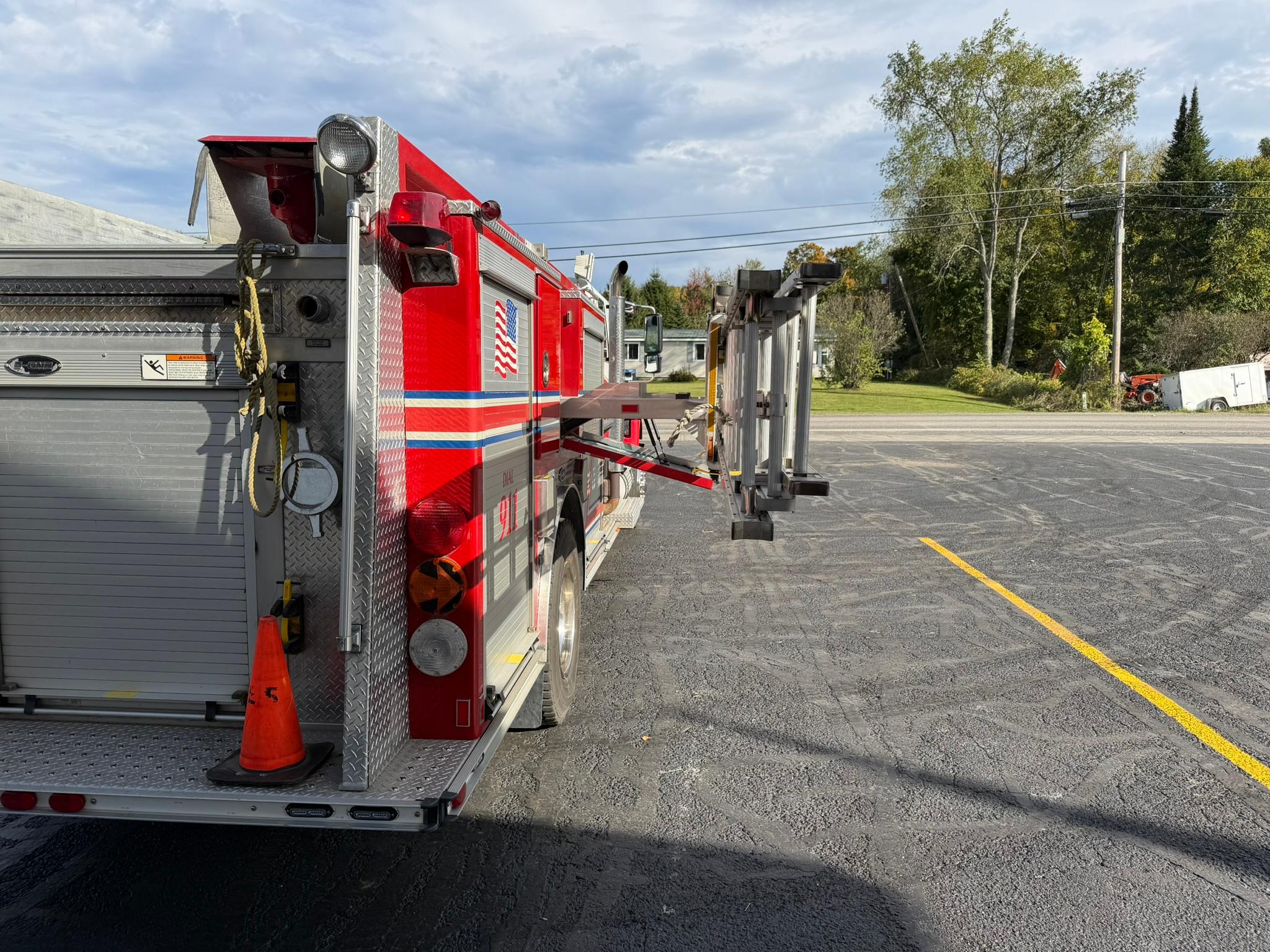 2002 E-One International Pumper - image 6