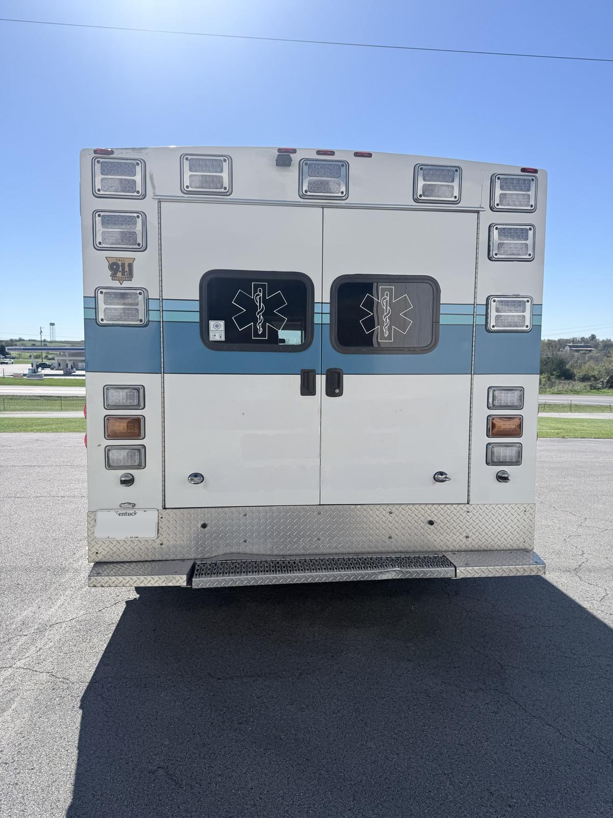 2018 Braun Ford Type III Ambulance - image 4