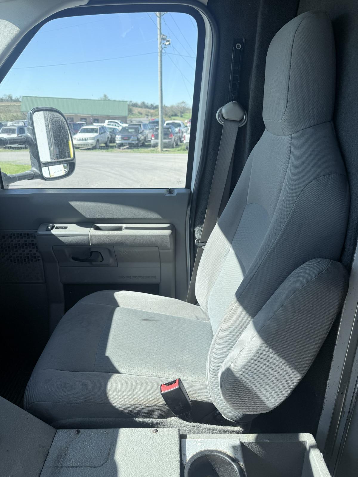 2018 Braun Ford Type III Ambulance - image 6