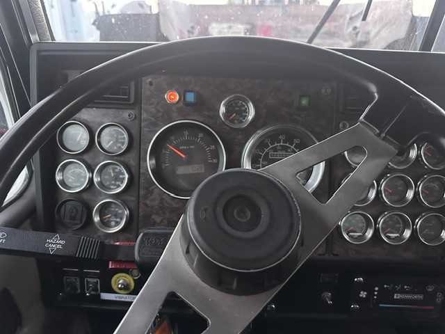 1999 Kenworth W900 Dump Truck — photo 5