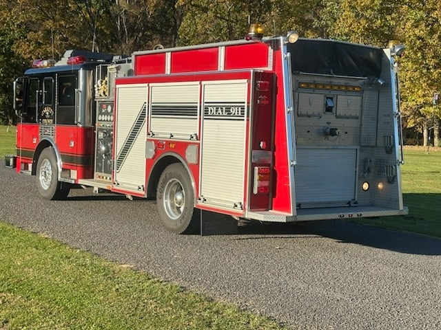 2004 American LaFrance Pumper - image 4