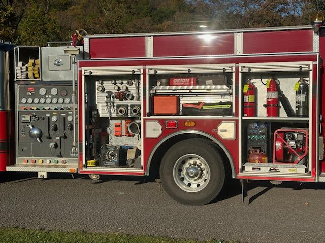 2004 American LaFrance Pumper - image 3