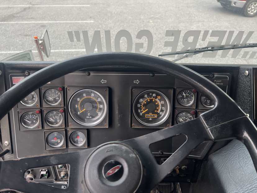 1993 Pierce 100' Aerial — photo 6