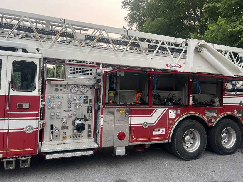 1993 Pierce 100' Aerial — photo 3