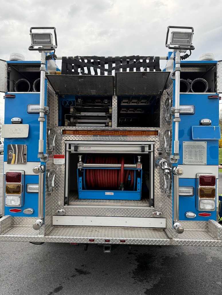2009 GMC 5500 4x4 Mini Pumper — photo 5