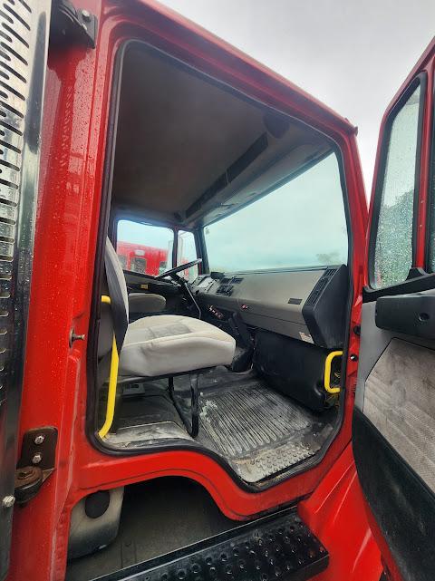 1996 Walker Freightliner Tanker - image 10