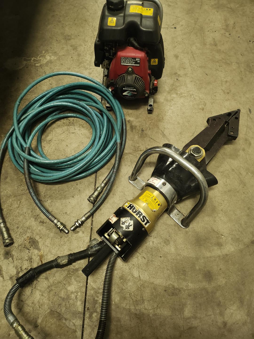 Hurst combo tool